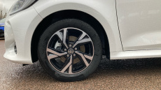 Toyota Yaris 1.5 Hybrid Design 5dr CVT Hybrid Hatchback